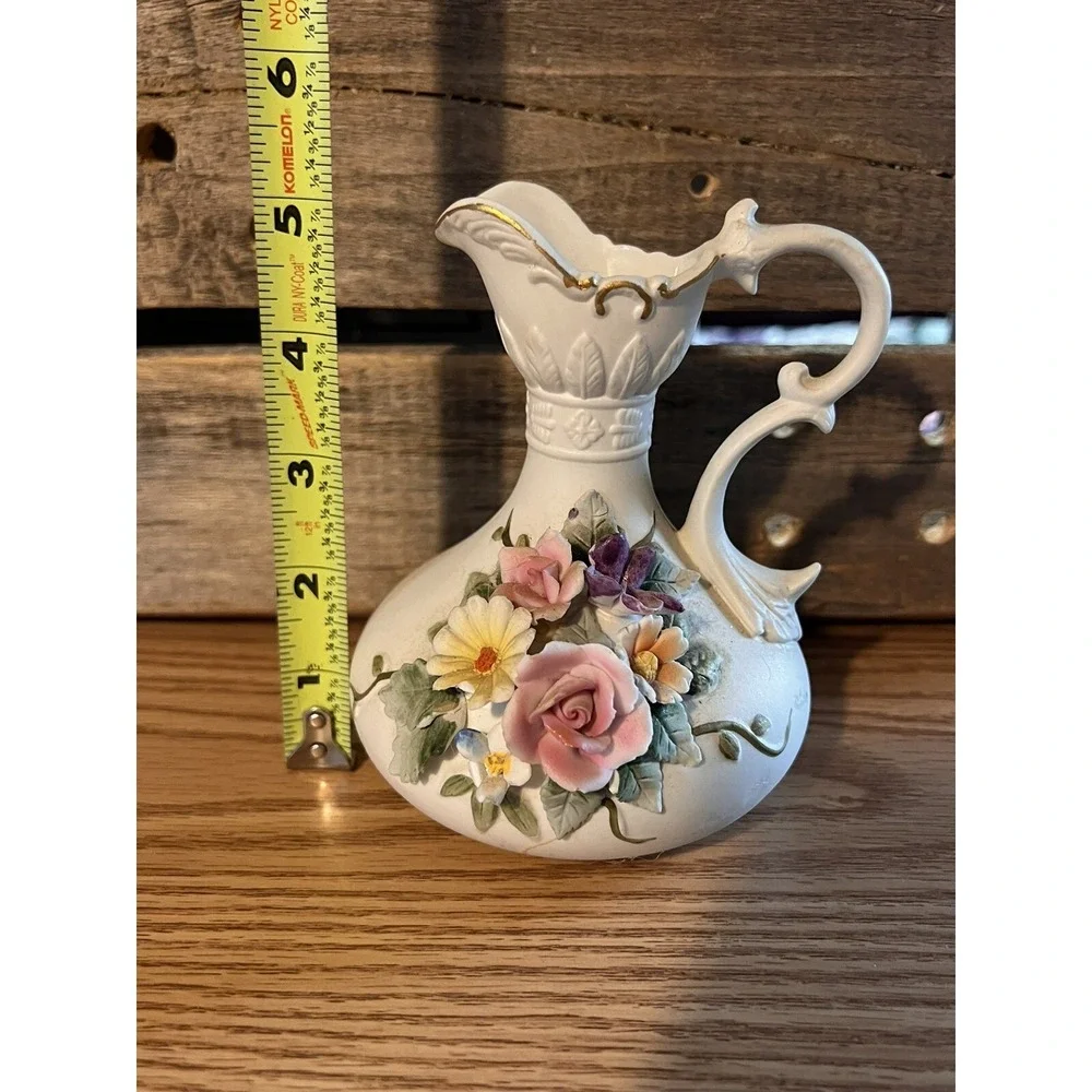 Small Vintage Lefton China‎ Pitcher Vase Matte Finish Raised Flowers gold trim